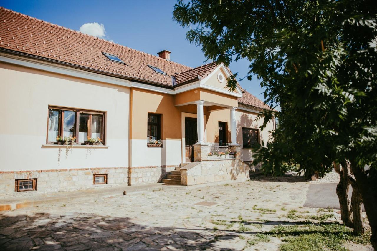 Ranc Jures Apartment Ljutomer Exterior photo